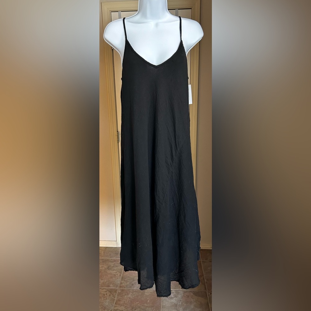 Velvet by Graham & Spencer Sundress Size M